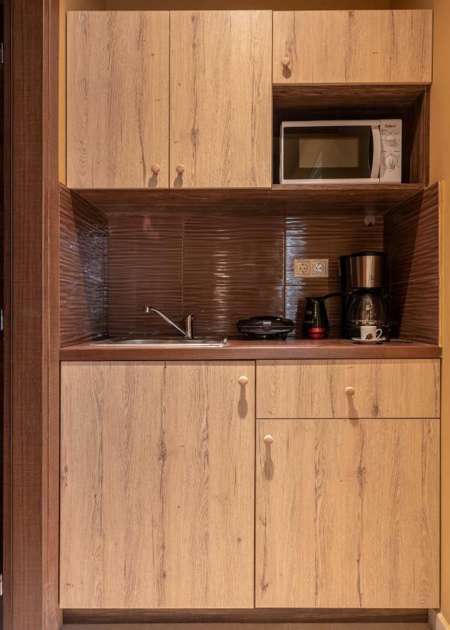 Cool Style Private Apartments เอเธนส์ ภายนอก รูปภาพ