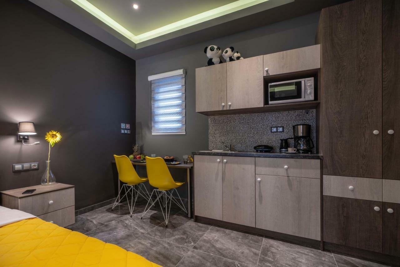 Cool Style Private Apartments เอเธนส์ ภายนอก รูปภาพ